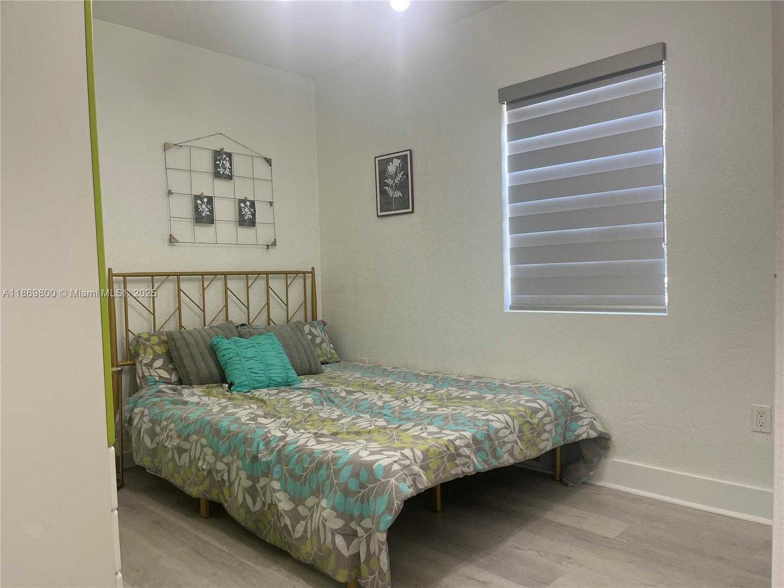 Small Image of 7385 SOUTH WEST 38TH ST #-, Miami Number 18