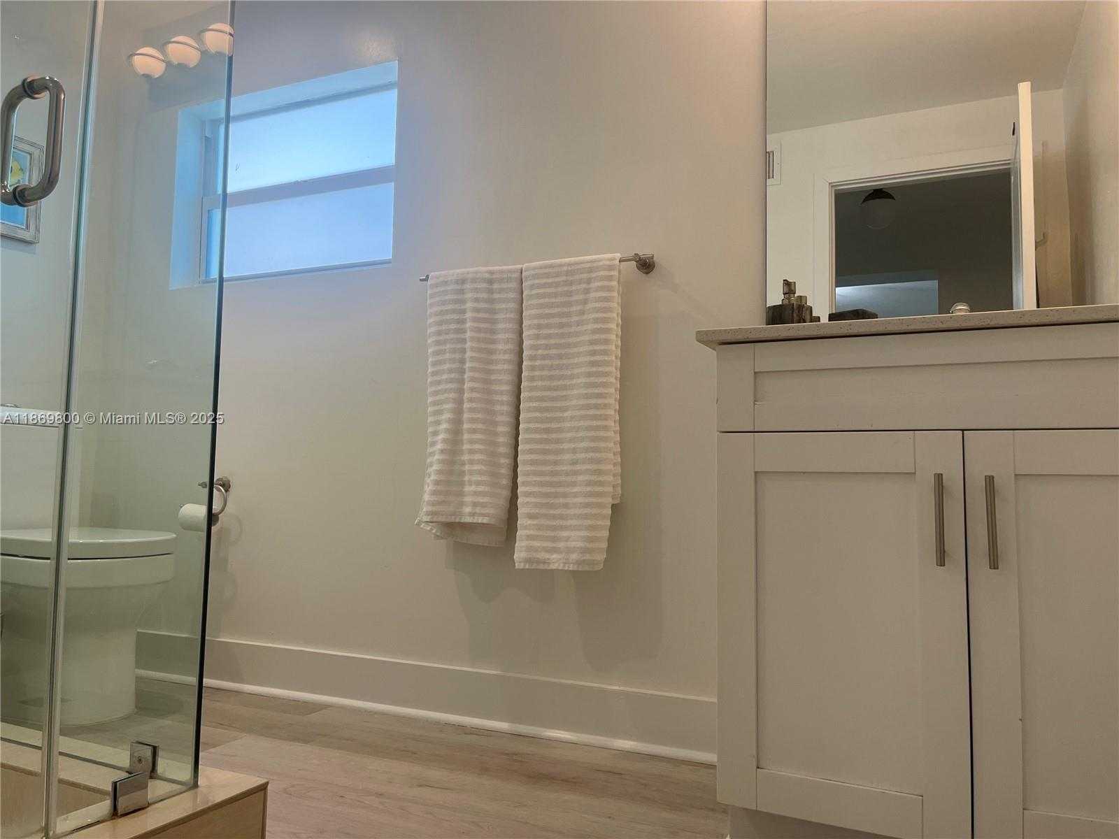 Small Image of 7385 SOUTH WEST 38TH ST #-, Miami Number 25