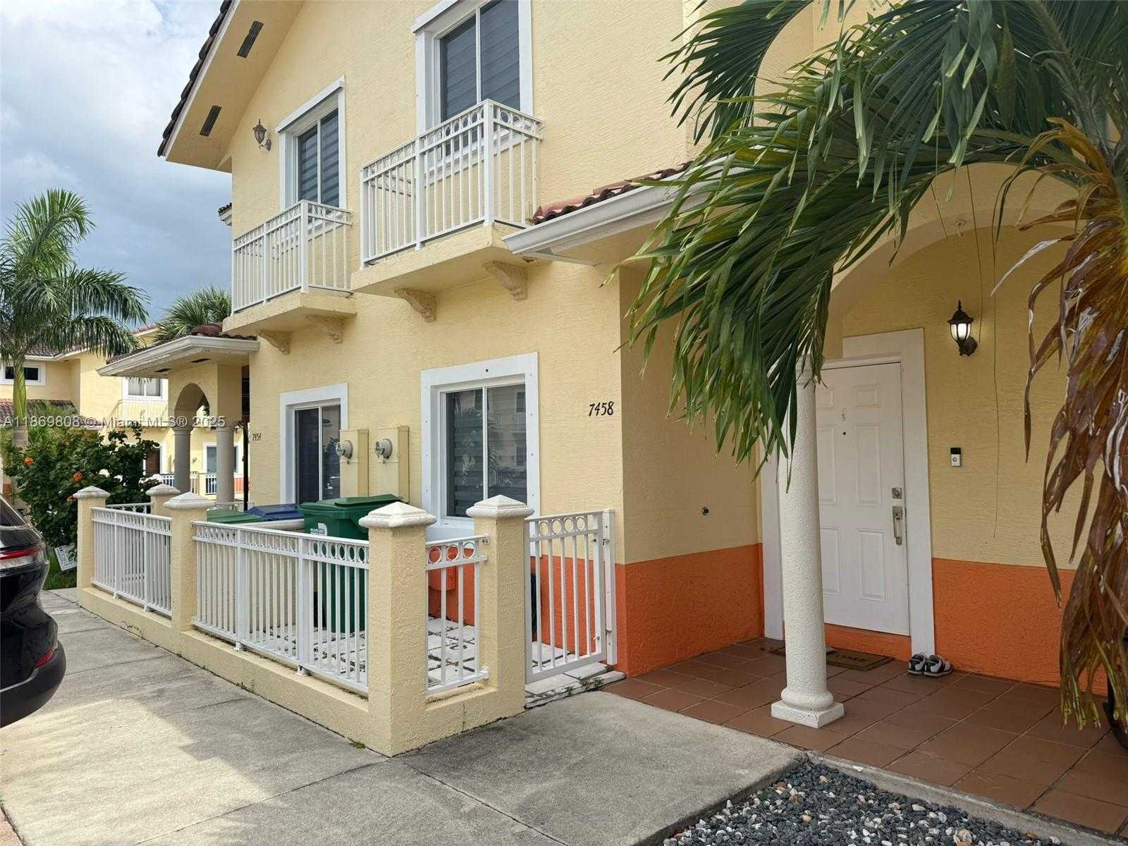 Small Image of 7458 NORTH WEST 179TH TER #7458, Hialeah Number 3