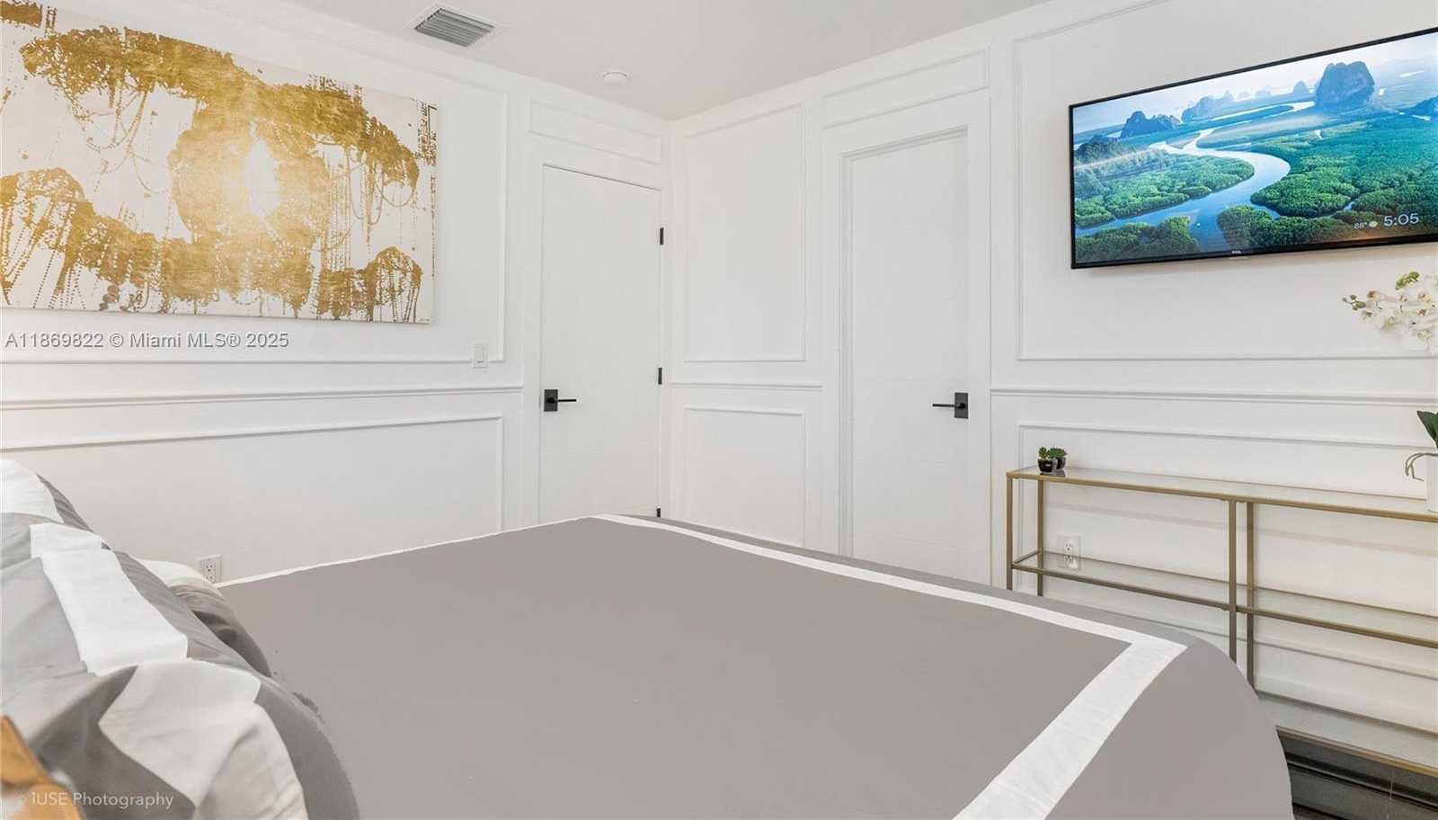 Small Image of 919 NORTH WEST 49 ST, Miami Number 20