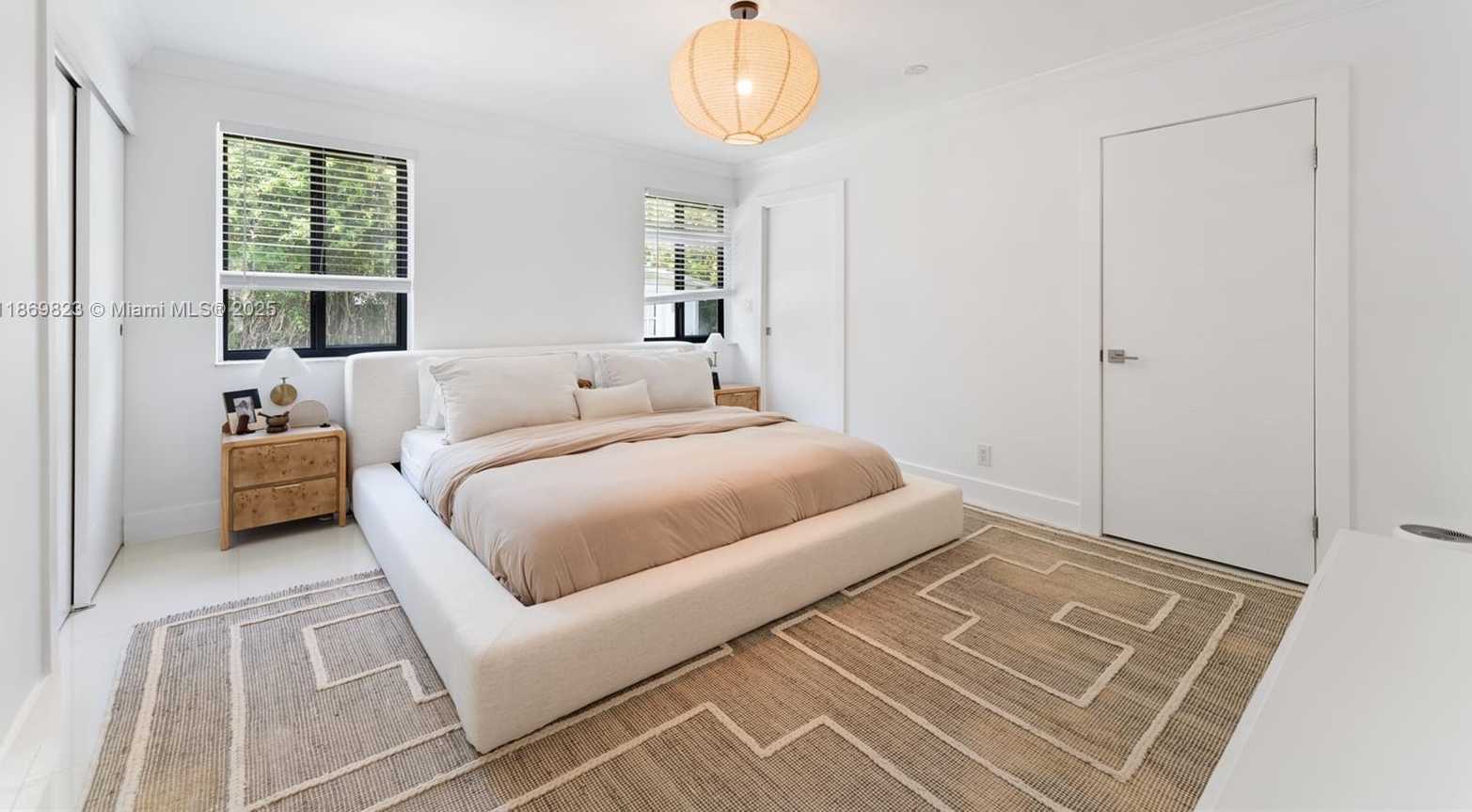 Small Image of 2485 SOUTH WEST 19TH TER, Miami Number 12