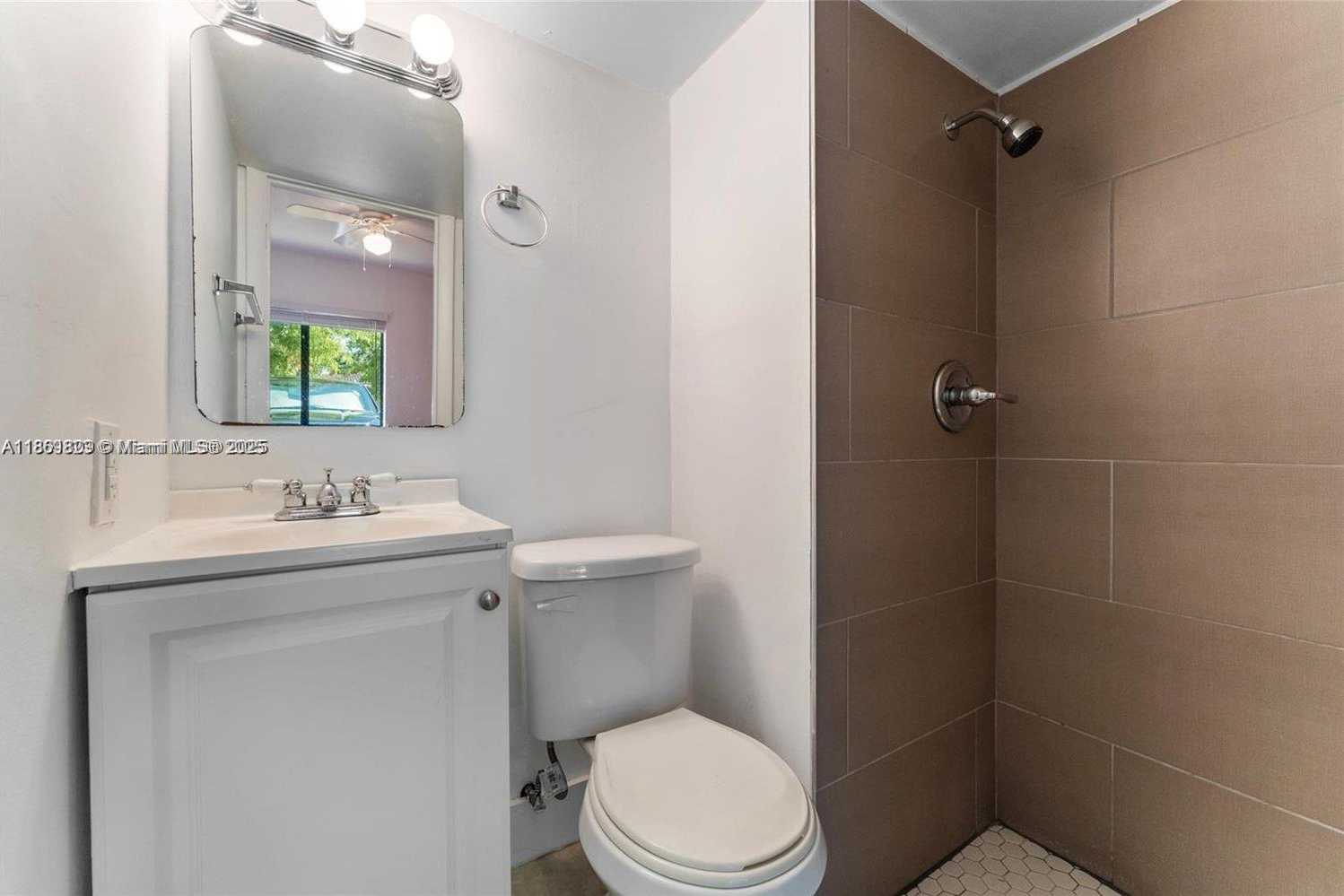 Small Image of 2485 SOUTH WEST 19TH TER, Miami Number 21