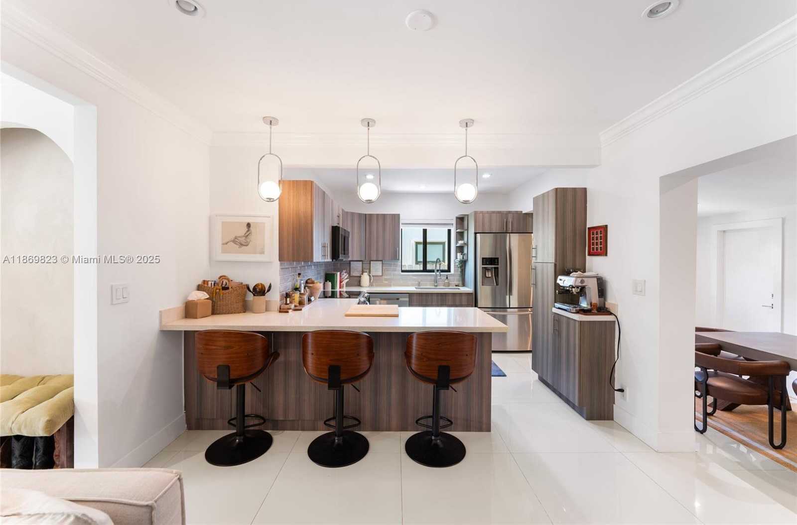 Small Image of 2485 SOUTH WEST 19TH TER, Miami Number 7