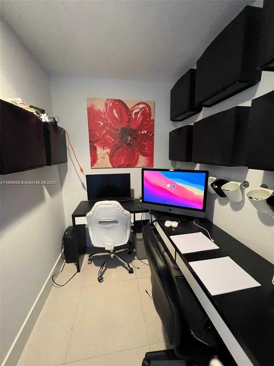 Small Image of 2950 NORTH EAST 188TH ST #543, Aventura Number 10