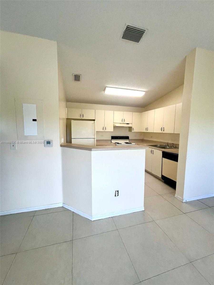 Small Image of 3610 NORTH 56TH AV #230-2, Hollywood Number 19