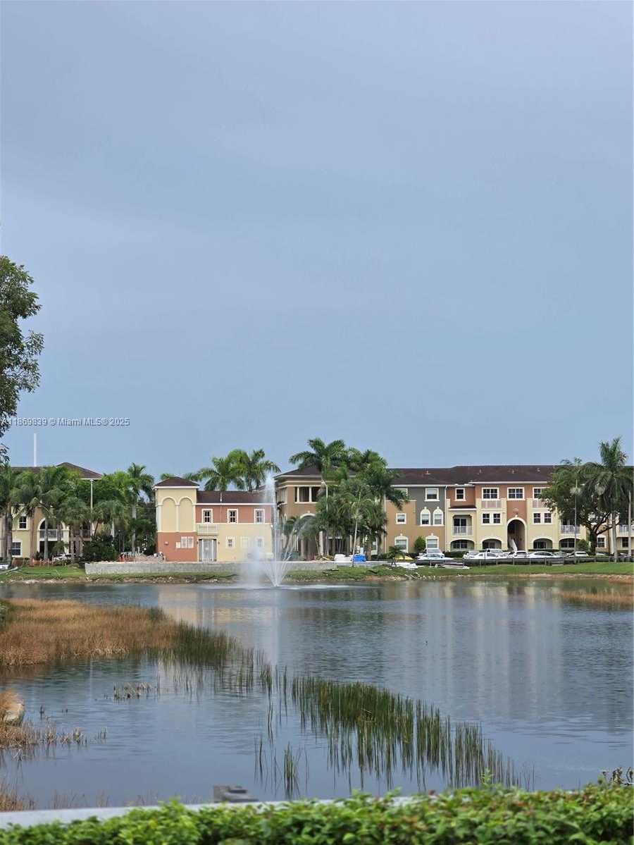 Small Image of 10885 NORTH WEST 89TH TERR #202, Doral Number 33