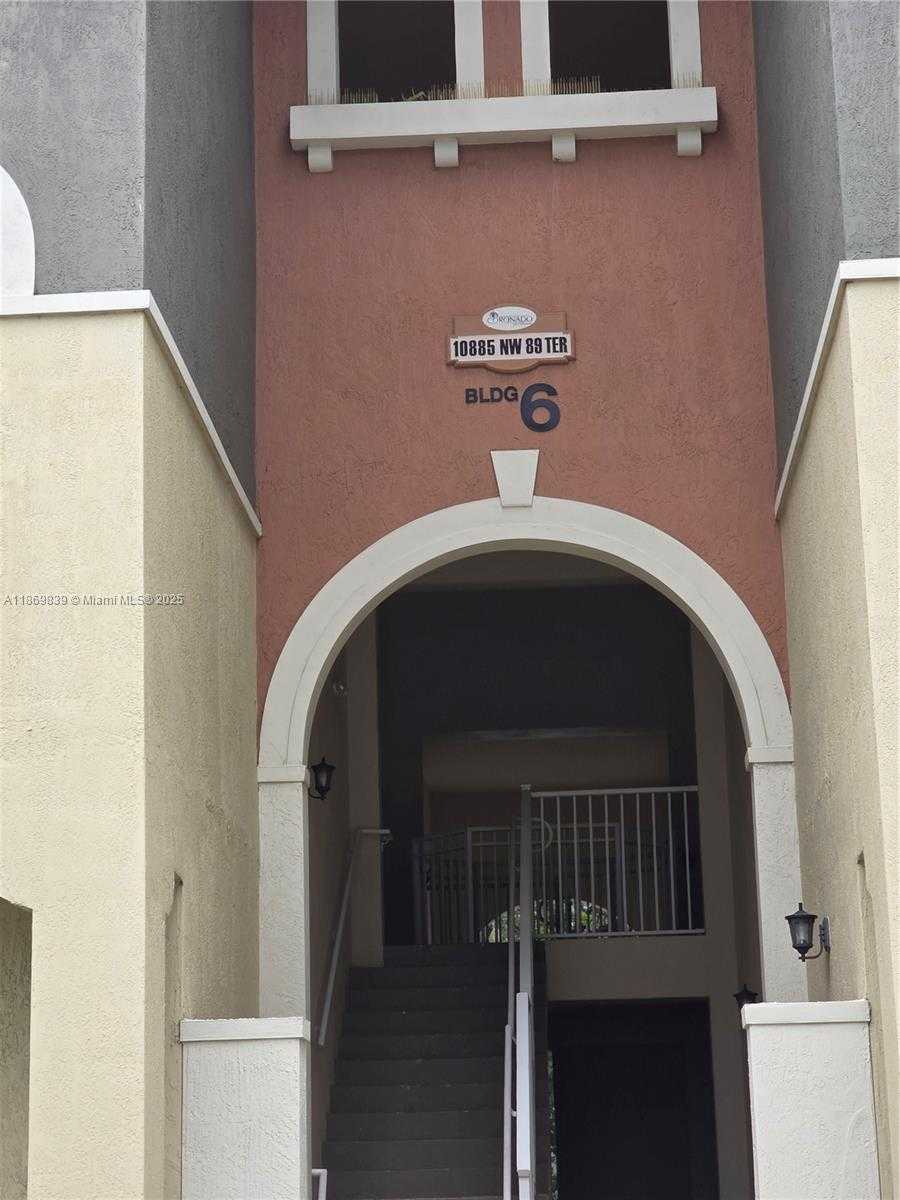 Small Image of 10885 NORTH WEST 89TH TERR #202, Doral Number 34