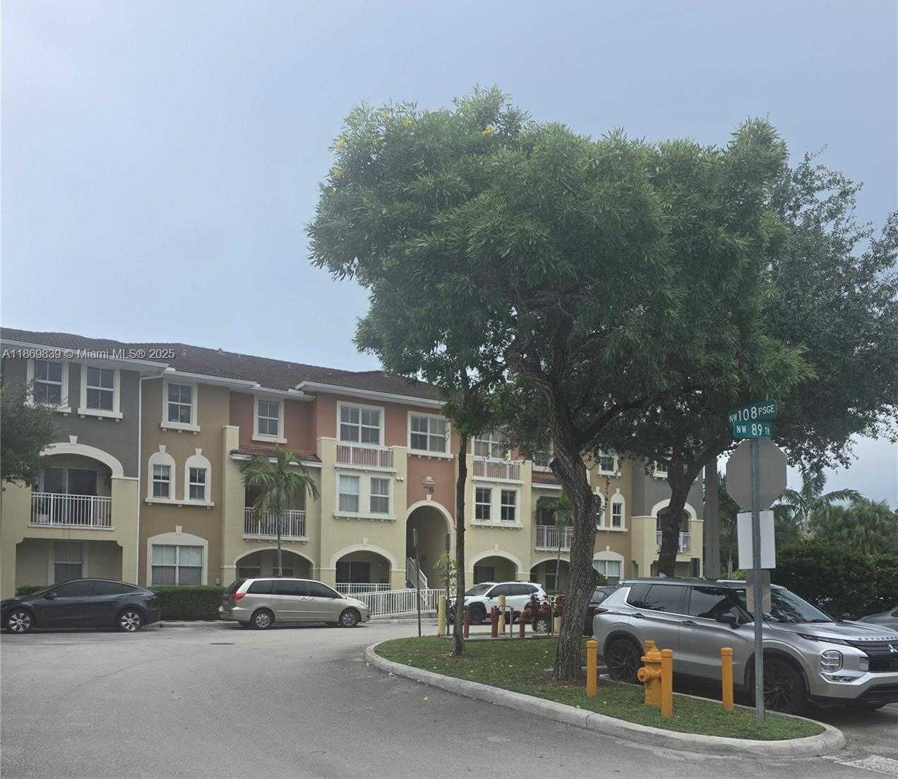 Small Image of 10885 NORTH WEST 89TH TERR #202, Doral Number 36