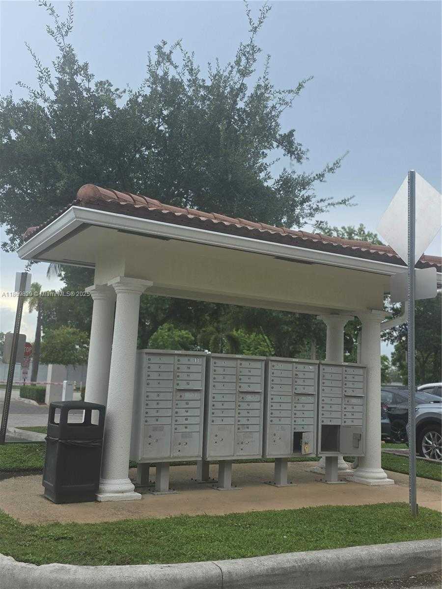 Small Image of 10885 NORTH WEST 89TH TERR #202, Doral Number 37