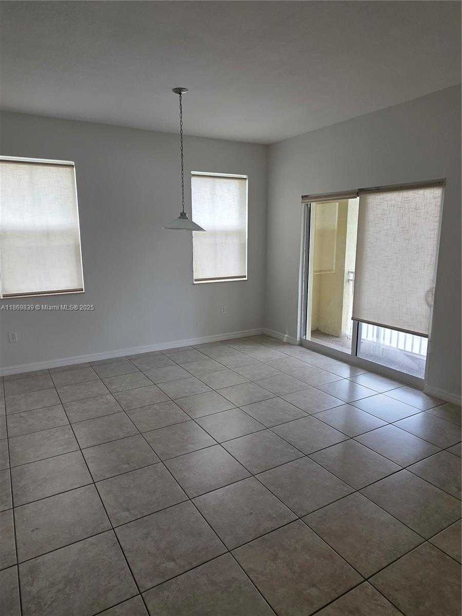 Small Image of 10885 NORTH WEST 89TH TERR #202, Doral Number 7