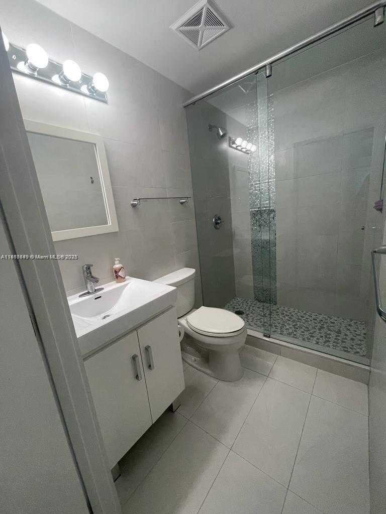 Small Image of 60 SOUTH WEST 13TH ST #3606, Miami Number 10