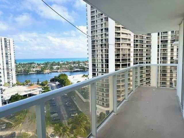 Small Image of 3731 NORTH COUNTRY CLUB DR #1522, Aventura Number 16