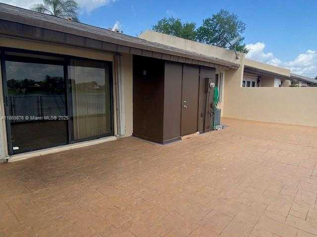 Small Image of 11741 SOUTH WEST 125TH CT, Miami Number 11