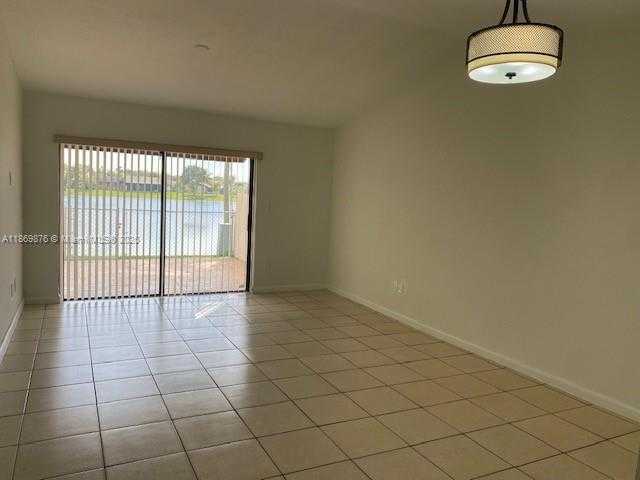 Small Image of 11741 SOUTH WEST 125TH CT, Miami Number 3