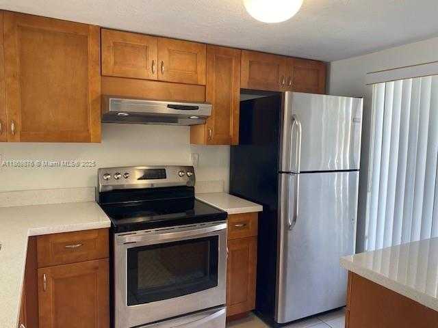 Small Image of 11741 SOUTH WEST 125TH CT, Miami Number 4