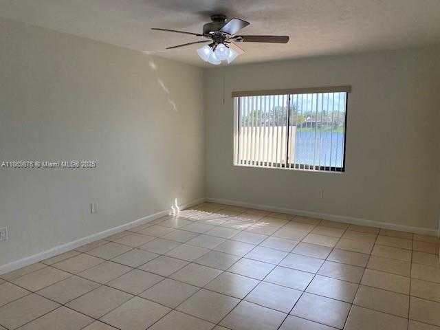 Small Image of 11741 SOUTH WEST 125TH CT, Miami Number 9