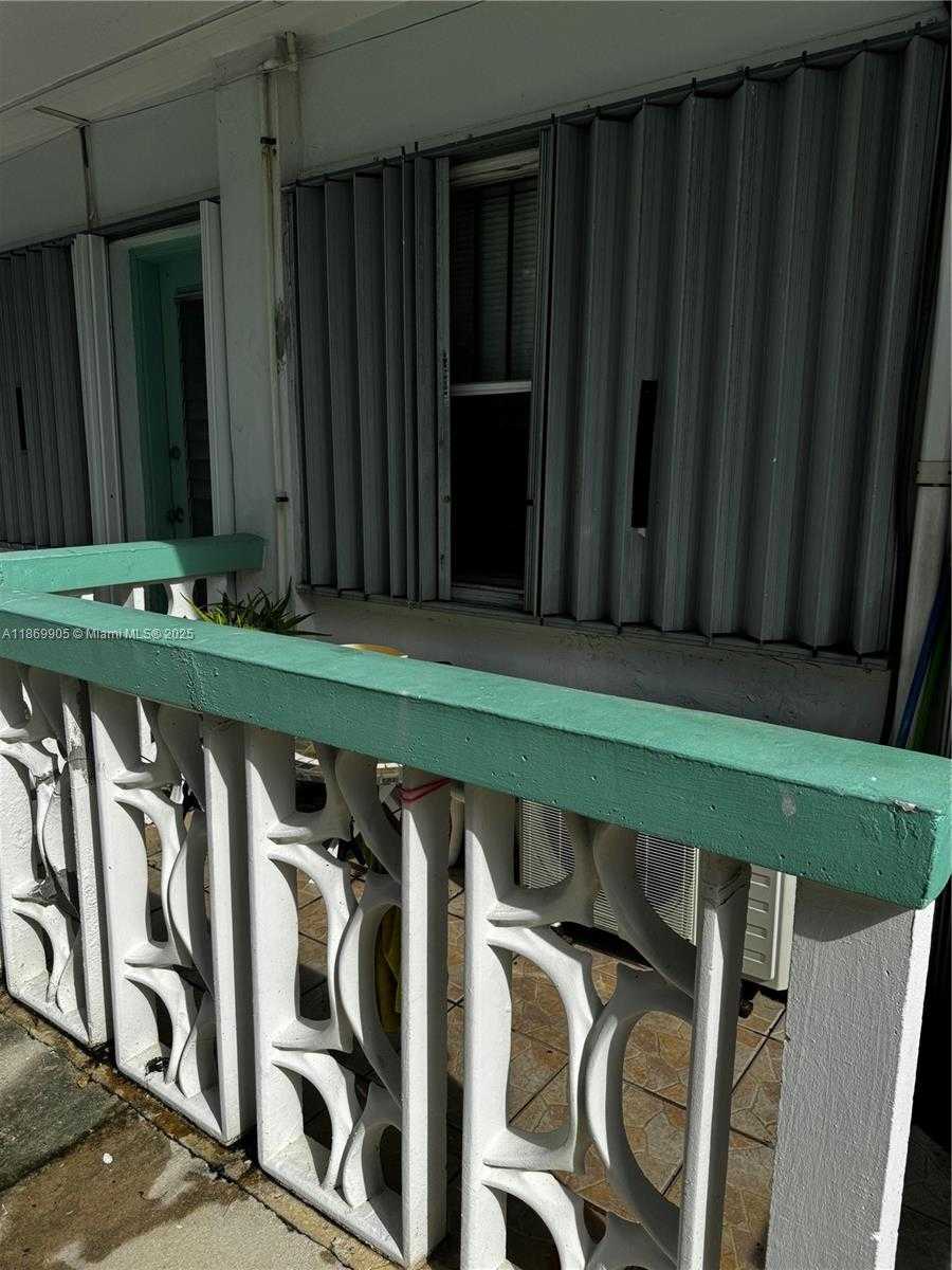Small Image of 6490 COLLINS AVE #7, Miami Beach Number 7