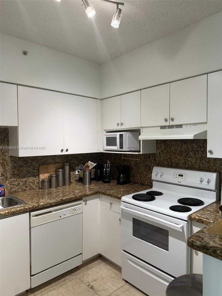 Small Image of 5091 NORTH WEST 7TH ST #201, Miami Number 4