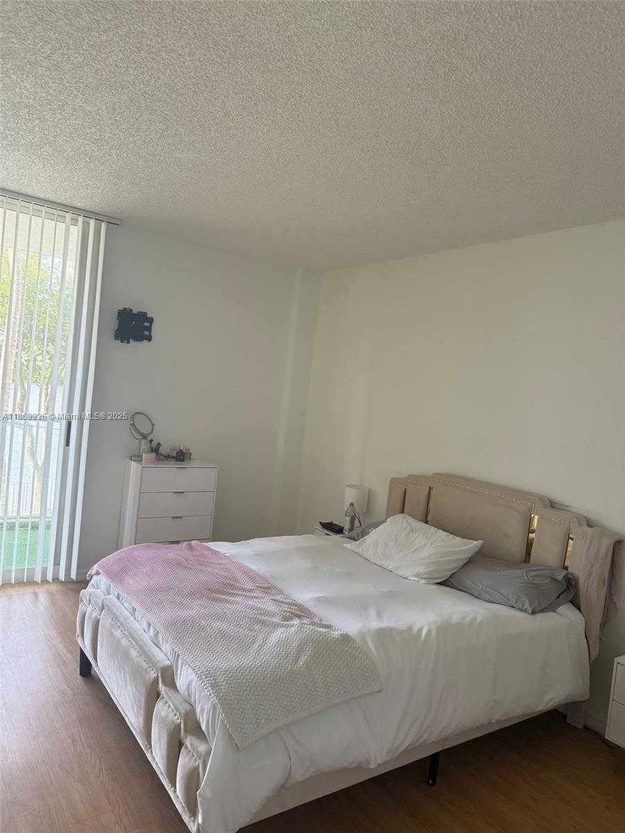 Small Image of 5091 NORTH WEST 7TH ST #201, Miami Number 8