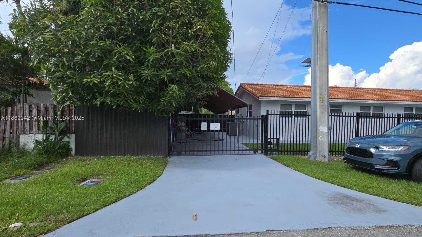 Small Image of 6005 SOUTH WEST 22ND ST, Miami Number 5