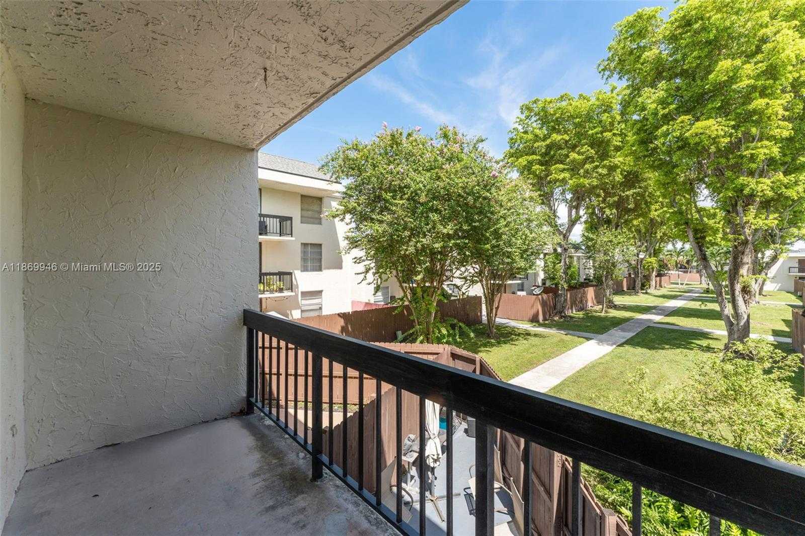Small Image of 8307 SOUTH WEST 142ND AVE #F203, Miami Number 20