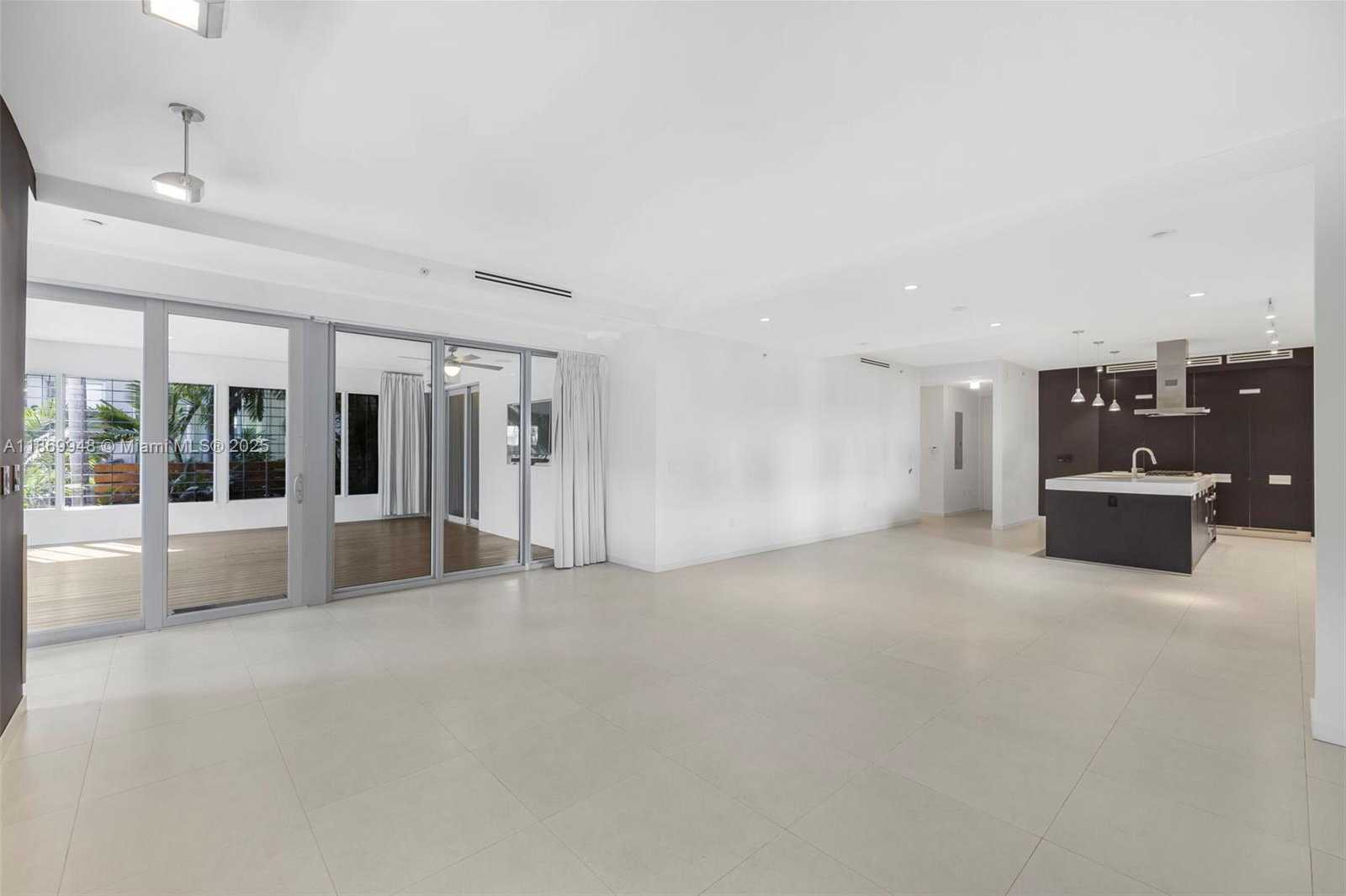 Small Image of 340 JEFFERSON AVE #1, Miami Beach Number 6