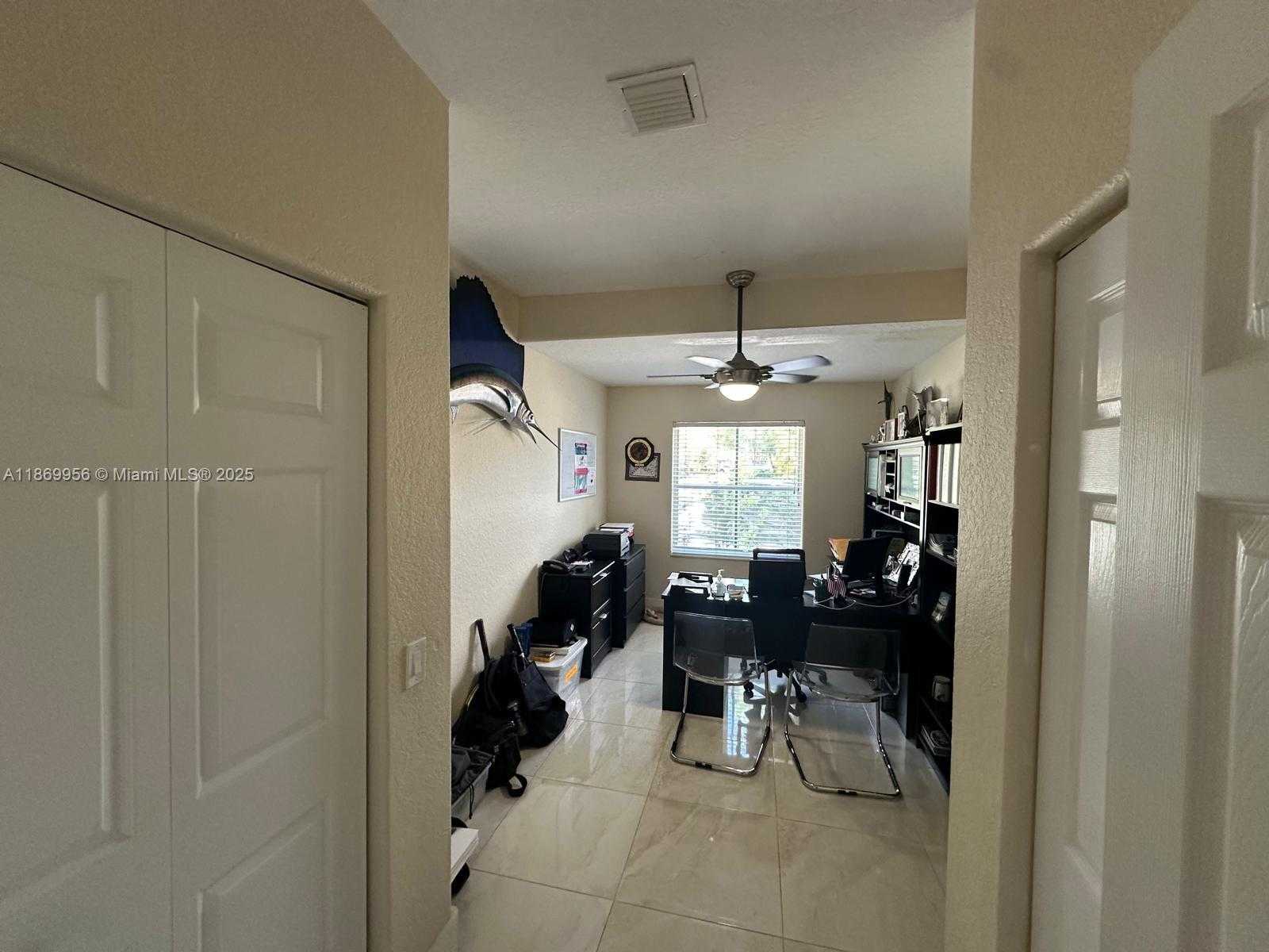 Small Image of 1063 SUNFLOWER CIR, Weston Number 20