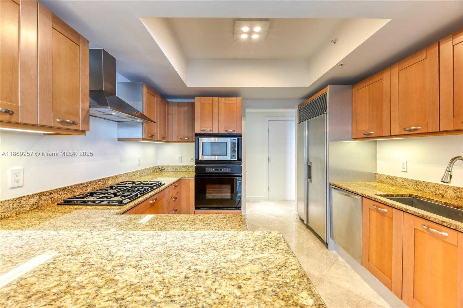 Small Image of 3535 SOUTH OCEAN DR #2004, Hollywood Number 12