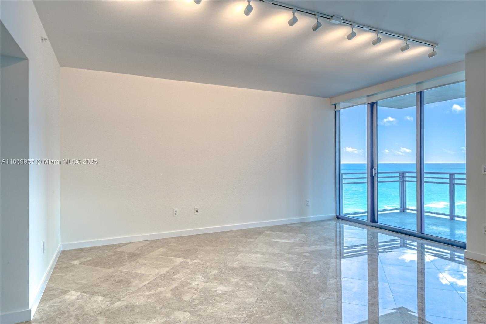 Small Image of 3535 SOUTH OCEAN DR #2004, Hollywood Number 8