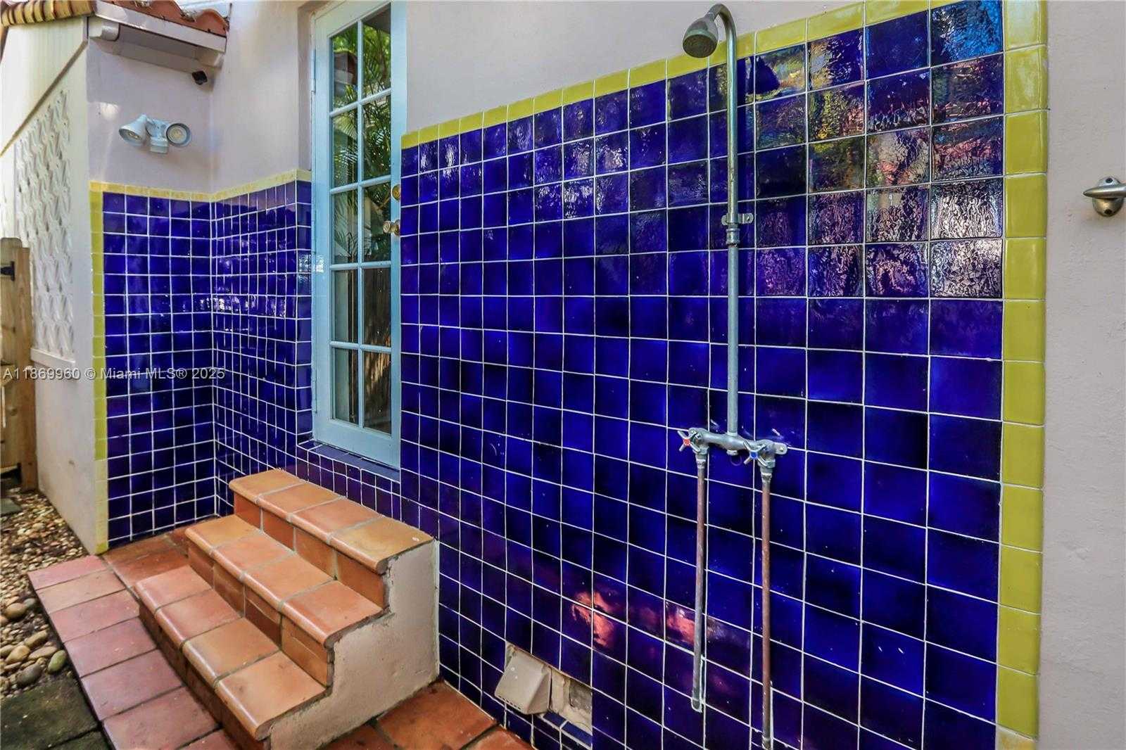 Small Image of 1260 LA MANCHA AVE, Coral Gables Number 21