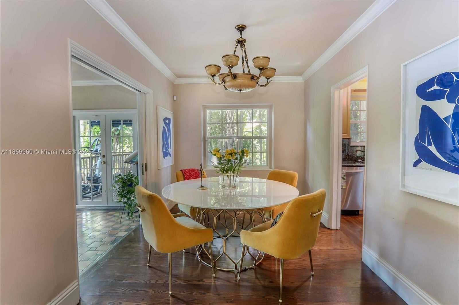 Small Image of 1260 LA MANCHA AVE, Coral Gables Number 6