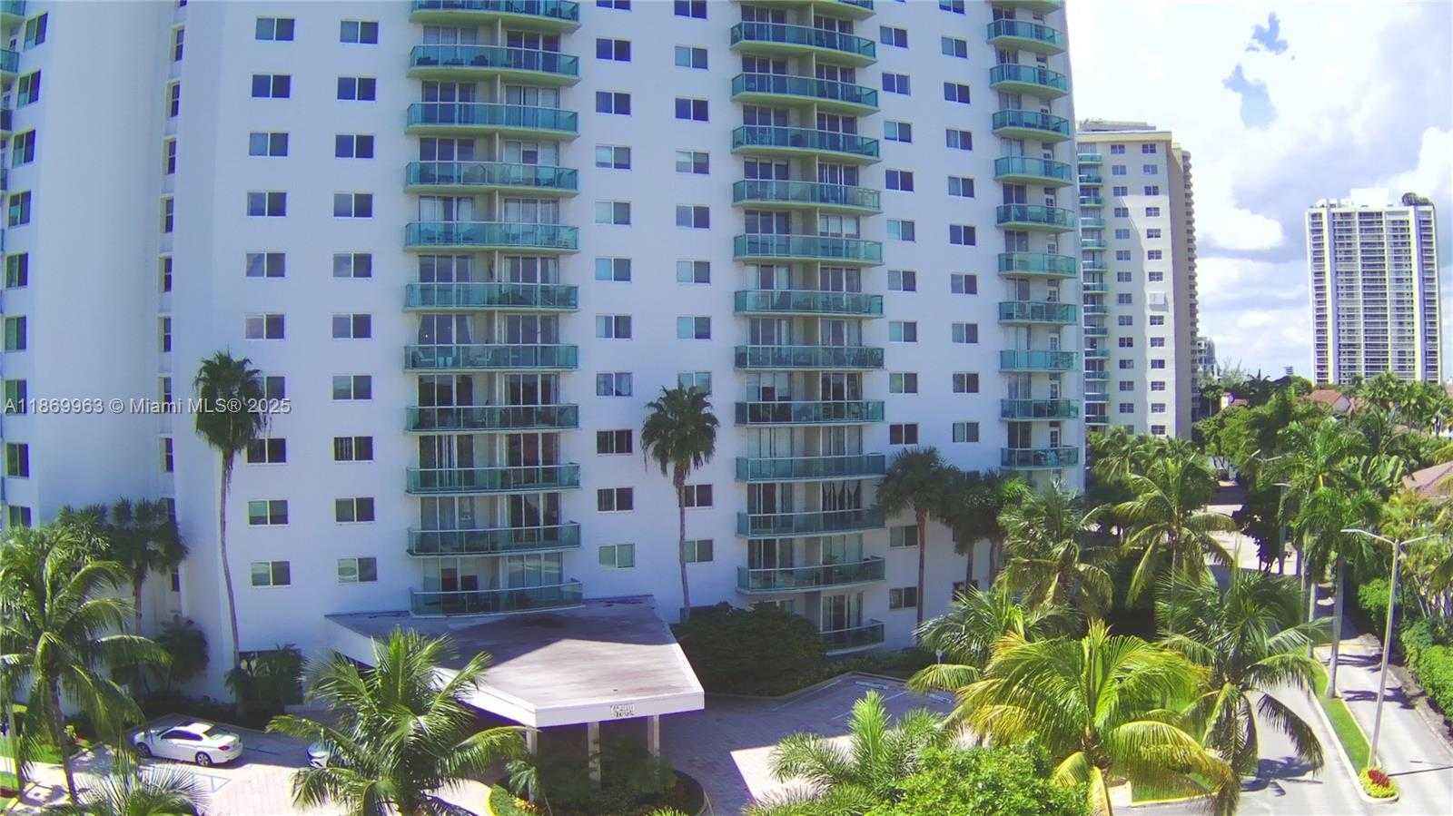 Small Image of 19380 COLLINS AVE #708, Sunny Isles Beach Number 31