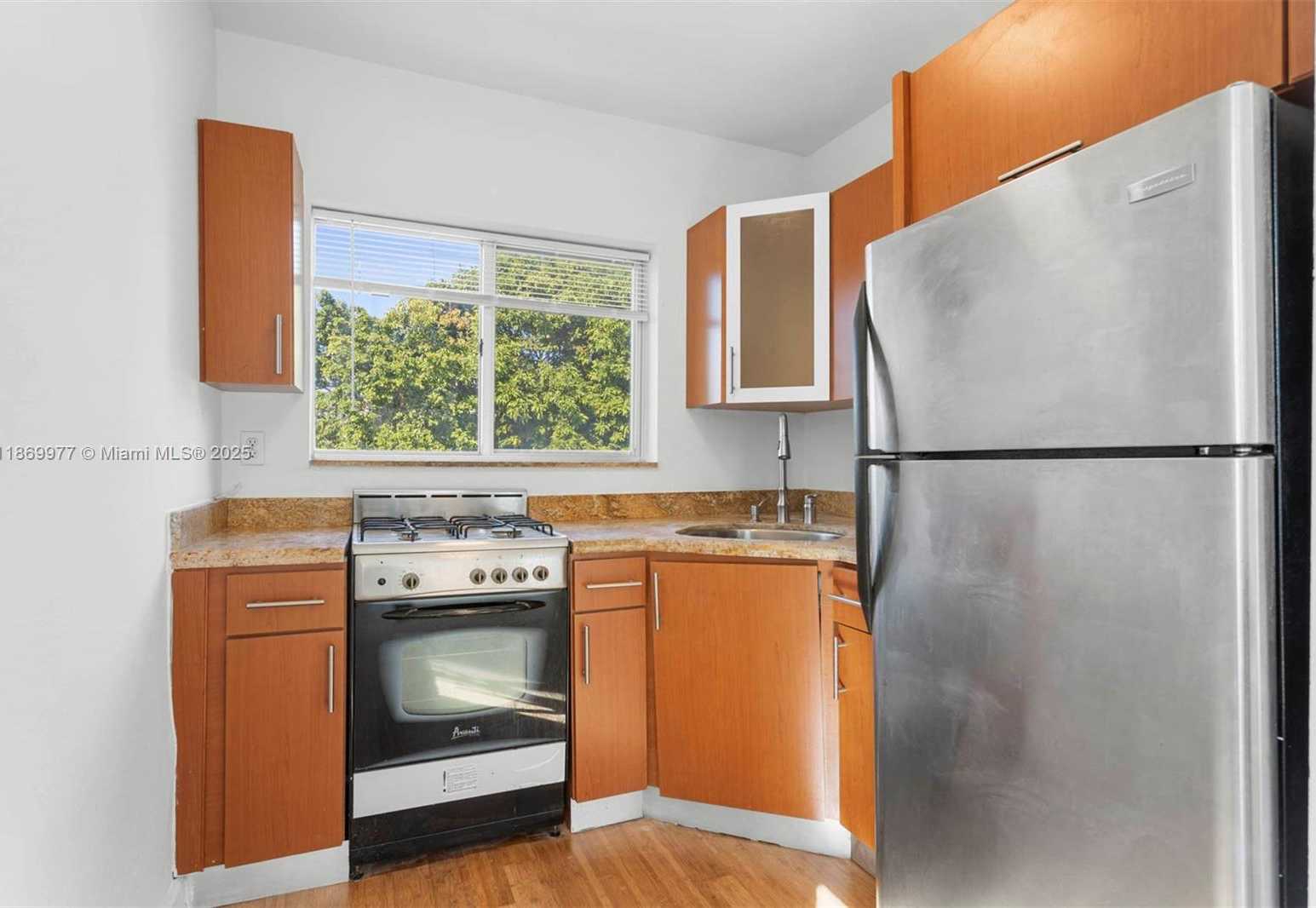 Small Image of 1010 PENNSYLVANIA AVE #6, Miami Beach Number 5