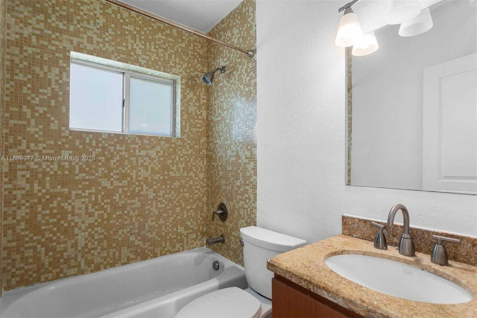 Small Image of 1010 PENNSYLVANIA AVE #6, Miami Beach Number 7