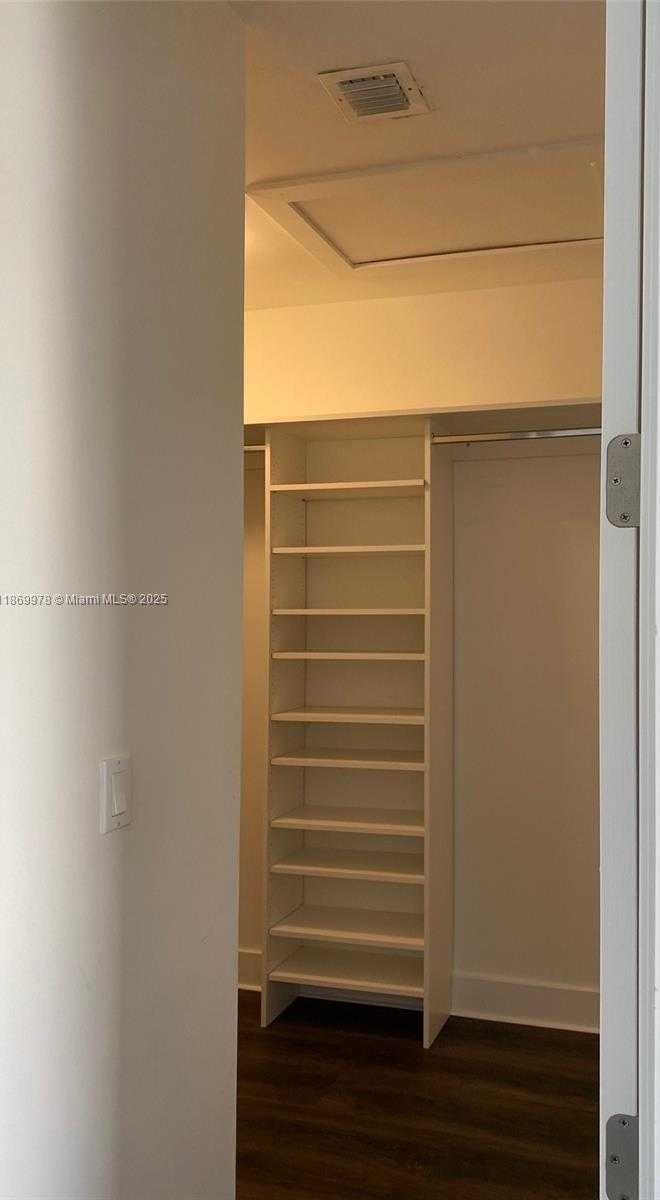 Small Image of 10543 SOUTH WEST 118TH AVE #10543, Miami Number 11