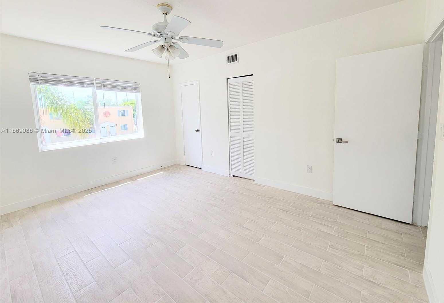 Small Image of 483 NORTH WEST 84TH LN #483, Miami Number 13
