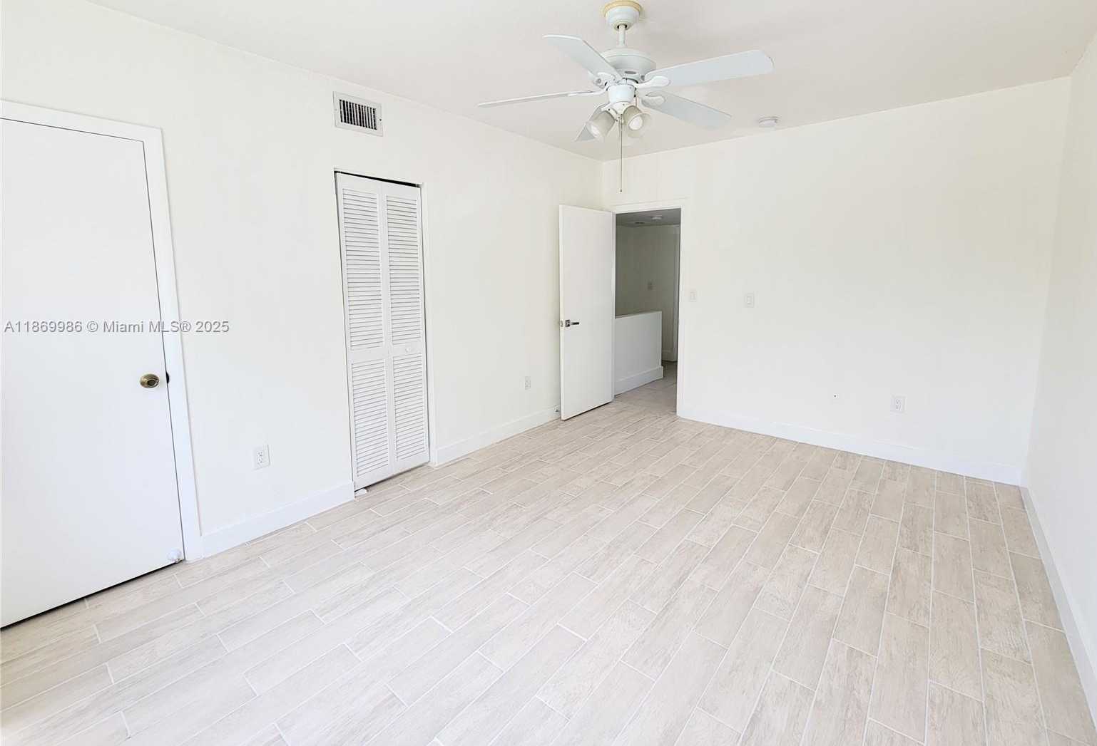 Small Image of 483 NORTH WEST 84TH LN #483, Miami Number 15