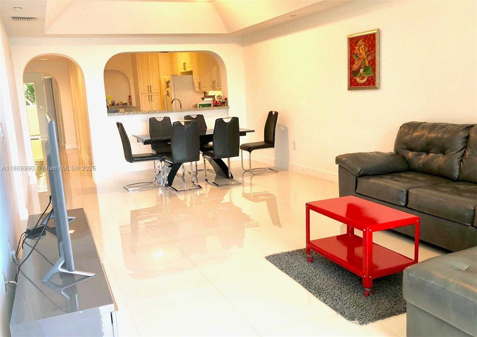 Small Image of 10700 NORTH WEST 66TH ST #306, Doral Number 18