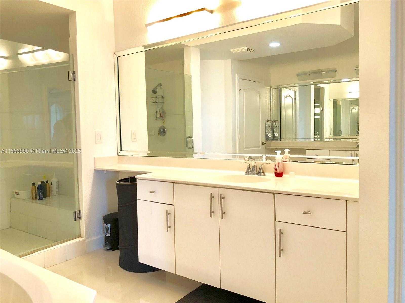 Small Image of 10700 NORTH WEST 66TH ST #306, Doral Number 20
