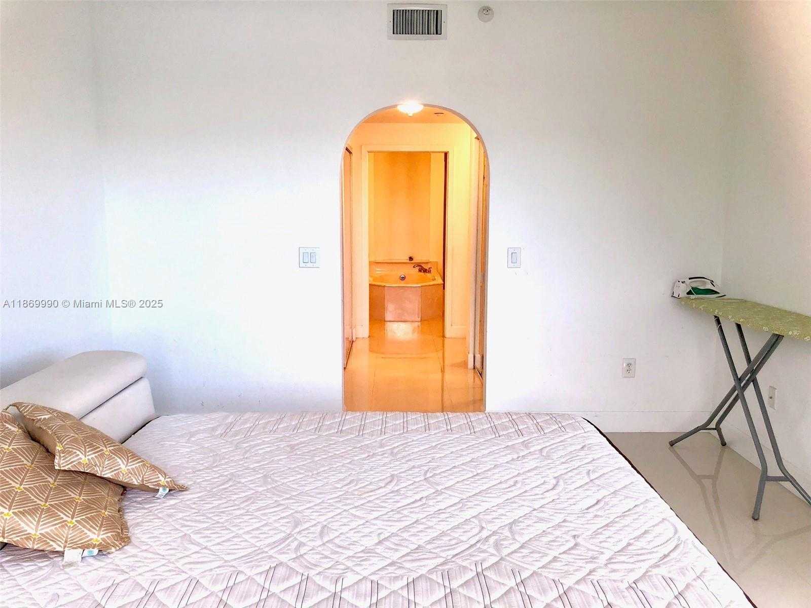 Small Image of 10700 NORTH WEST 66TH ST #306, Doral Number 26