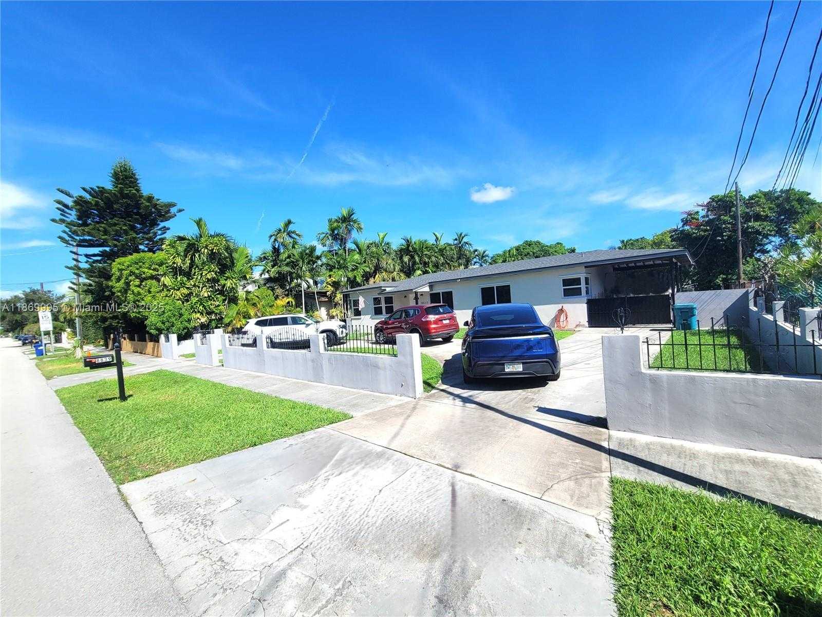 Small Image of 8839 SOUTH WEST 28TH ST, Miami Number 28