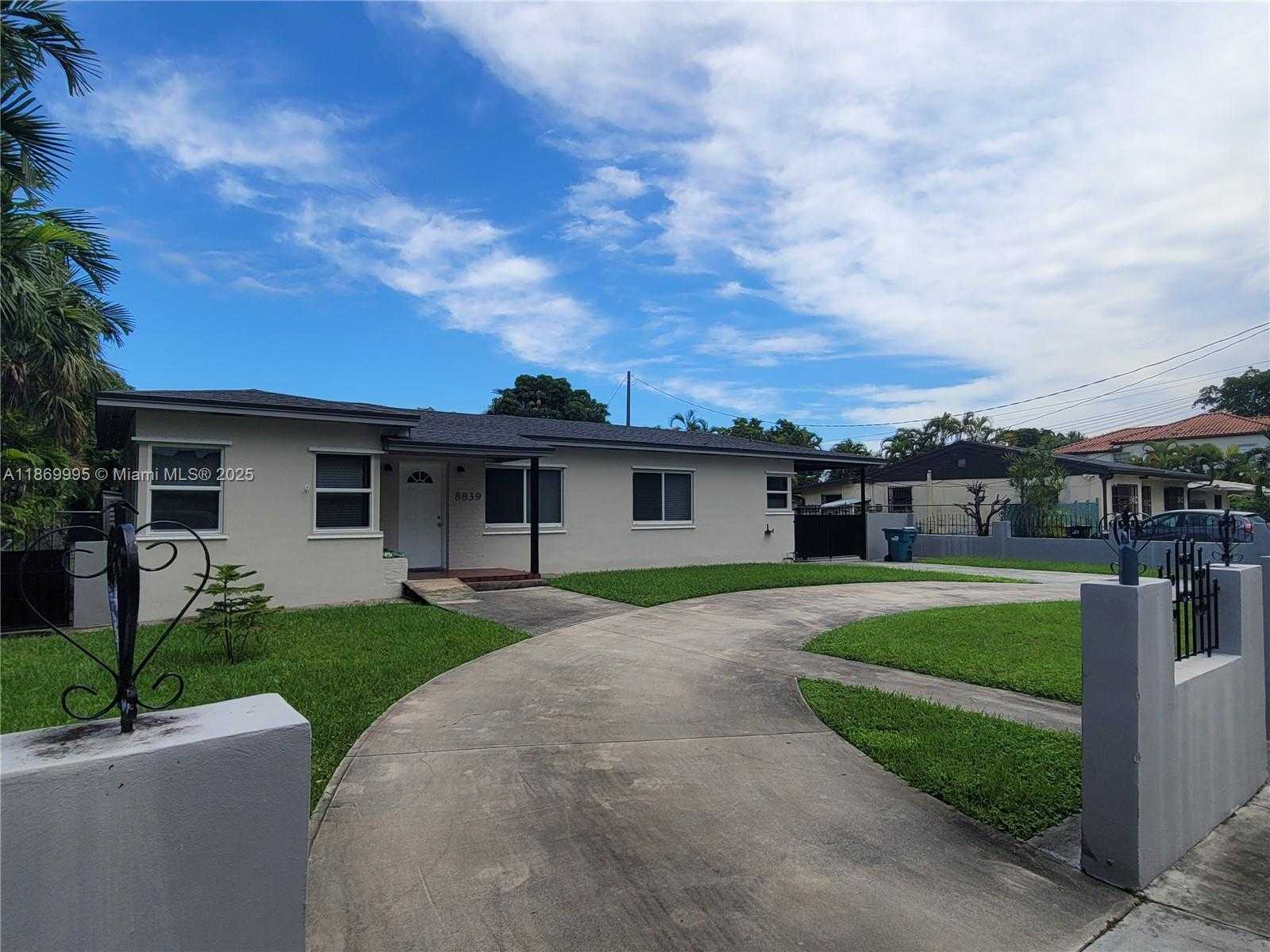 Small Image of 8839 SOUTH WEST 28TH ST, Miami Number 39