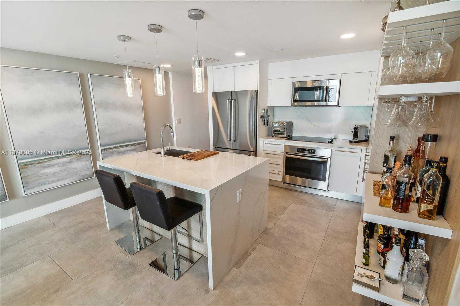 Small Image of 1900 NORTH BAYSHORE DR #3806, Miami Number 18