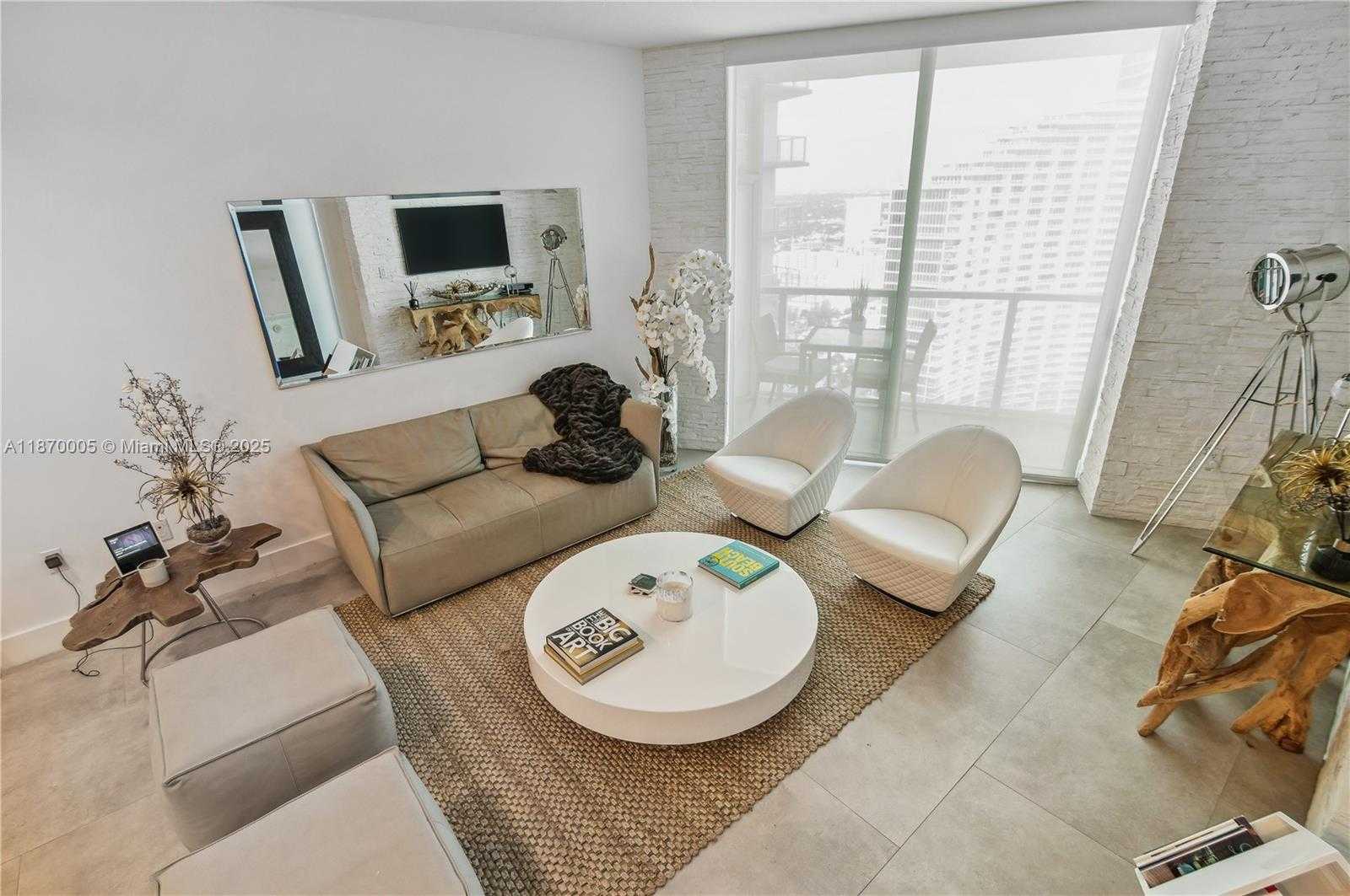 Small Image of 1900 NORTH BAYSHORE DR #3806, Miami Number 6