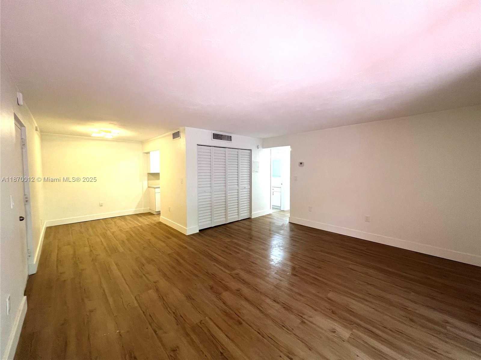 Small Image of 10822 NORTH KENDALL DR #S14, Miami Number 11