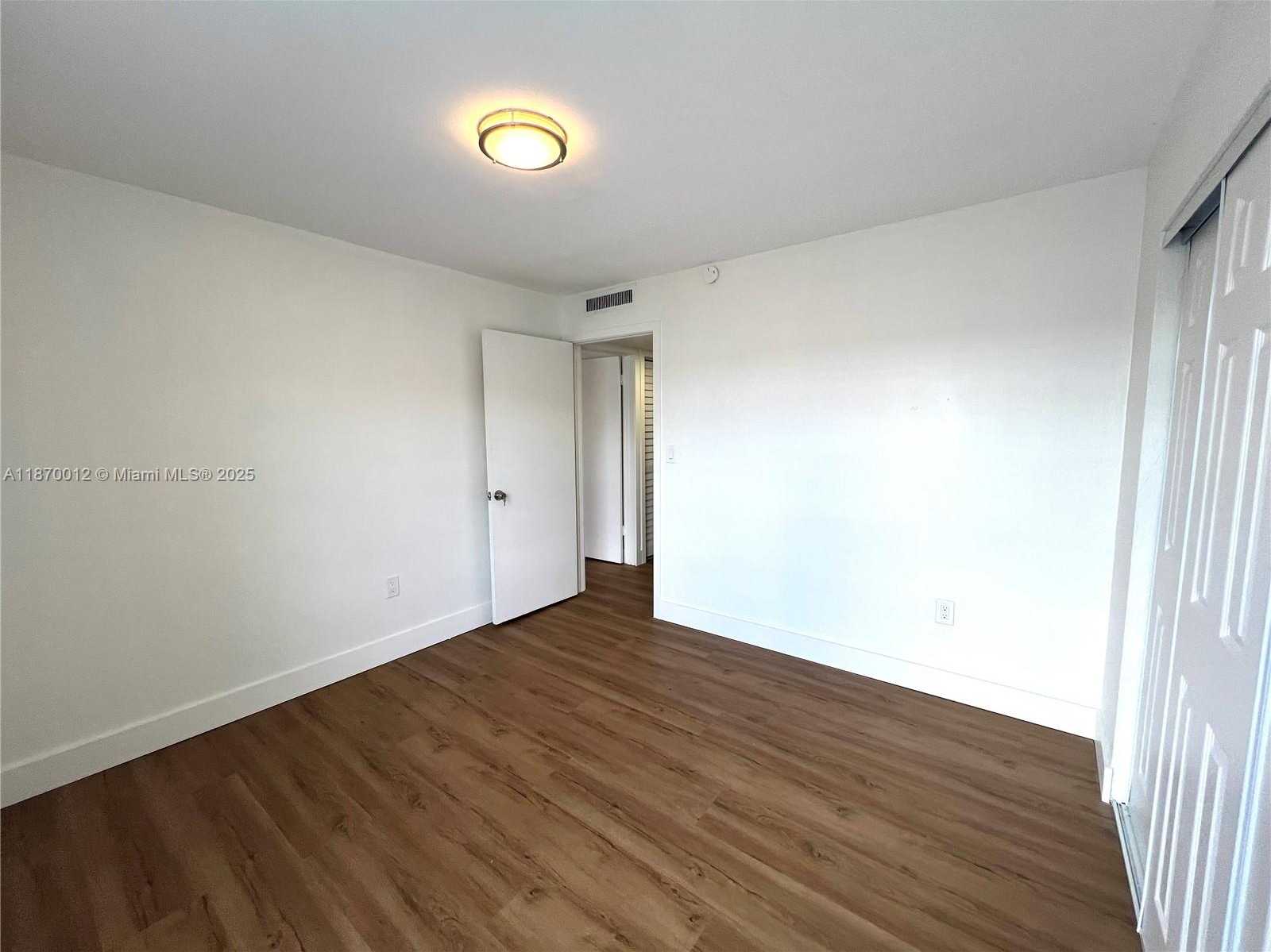Small Image of 10822 NORTH KENDALL DR #S14, Miami Number 14