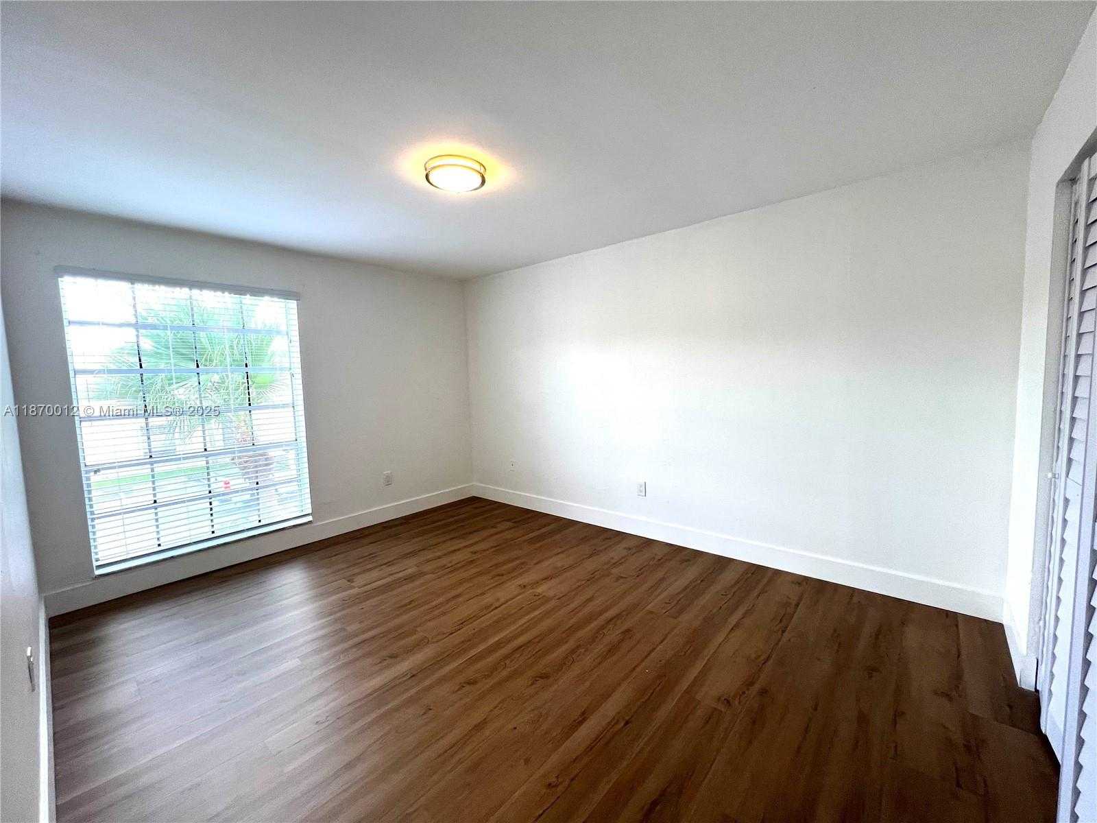 Small Image of 10822 NORTH KENDALL DR #S14, Miami Number 22