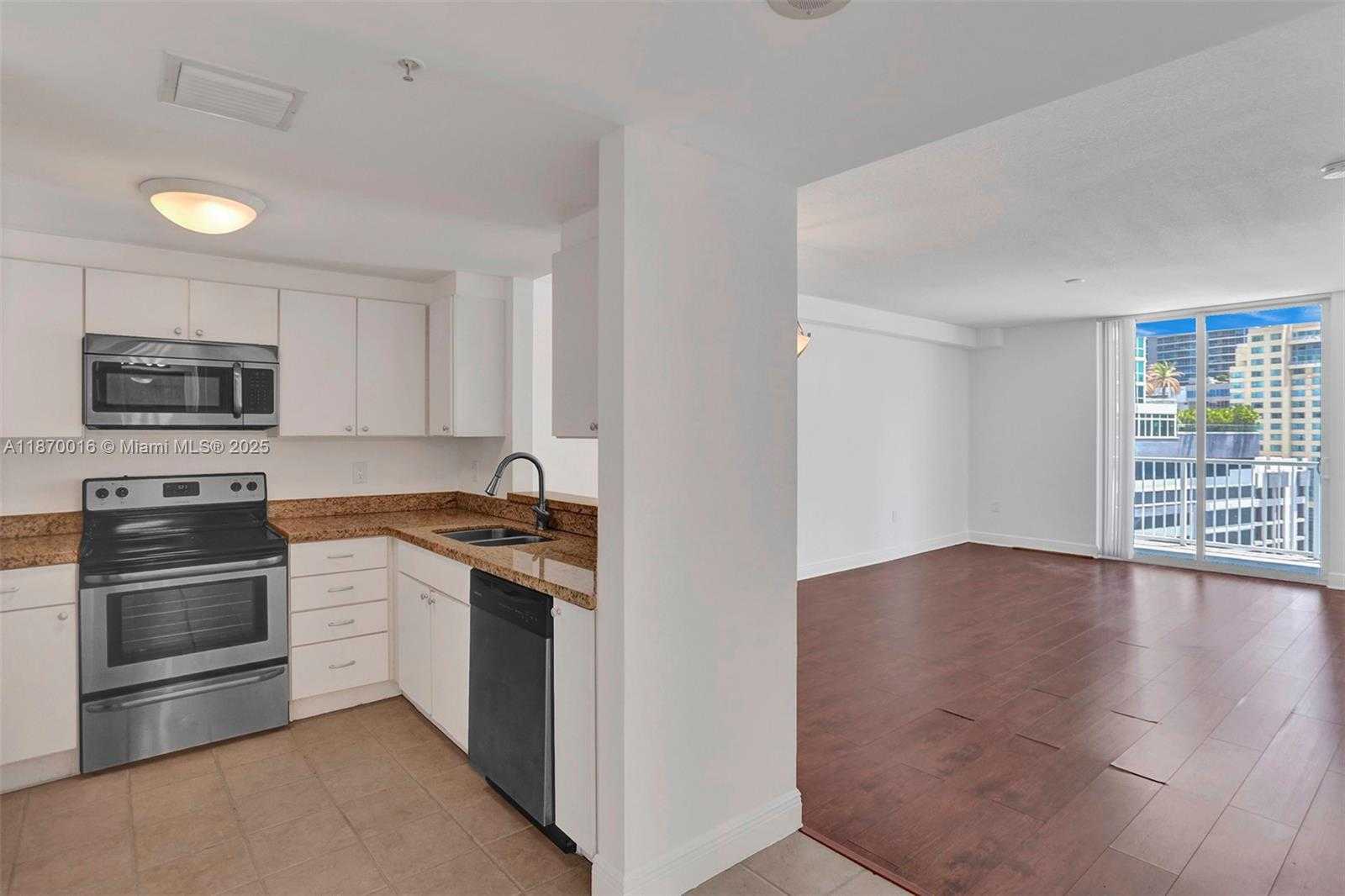 Small Image of 1250 SOUTH MIAMI AVE #1212, Miami Number 6