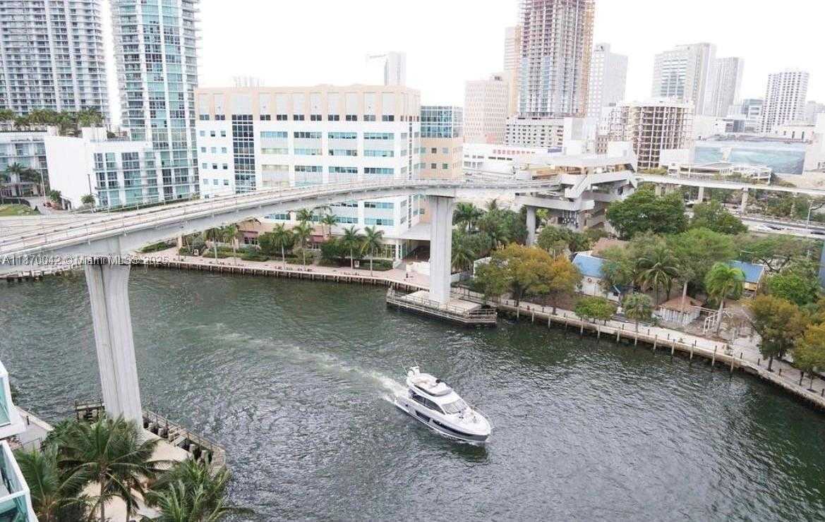 Small Image of 41 SOUTH EAST 5TH ST #705, Miami Number 21