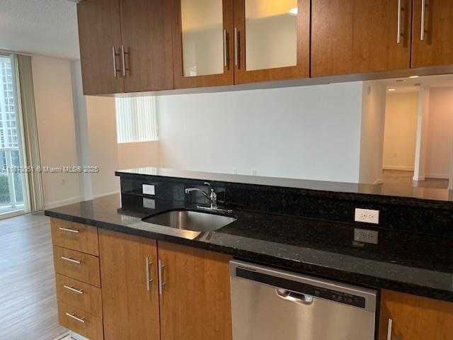 Small Image of 601 NORTH EAST 23RD ST #1003, Miami Number 13